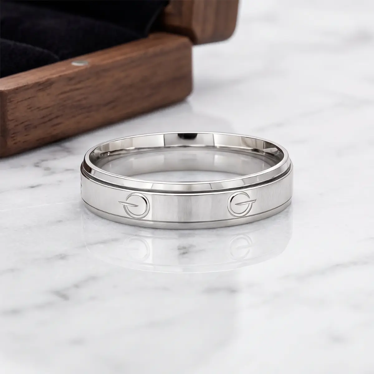 925 Sterling Silver Engraved Detailing Band For Men And Women